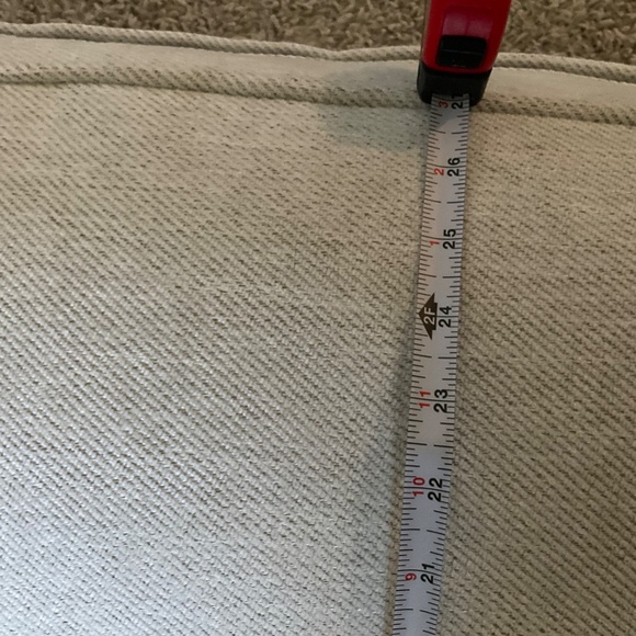 ARHAUS DUNE THREE PIECE CHAISE SECTIONAL, CENTRAL SEAT CUSHION, SNOW. - Picture 4 of 10